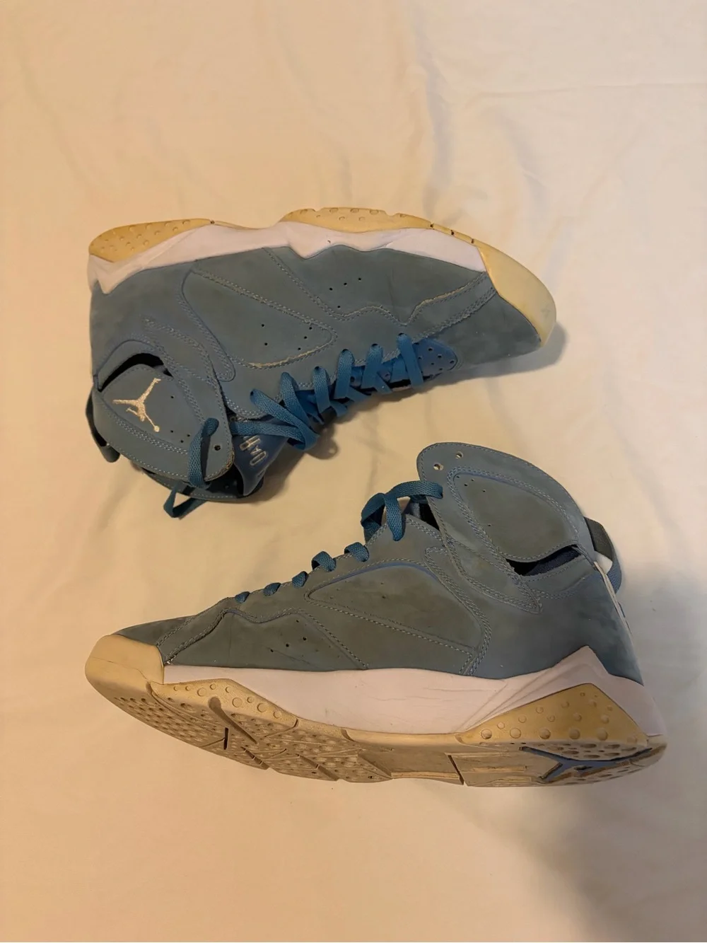 Air Jordan 7 Retro Suede Pantone Blue/White/Sail Sneakers size 9.5 Men’s Jordans